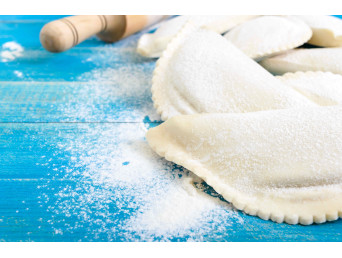 Čeburekai su kiaulienos mėsos Ir sūrio